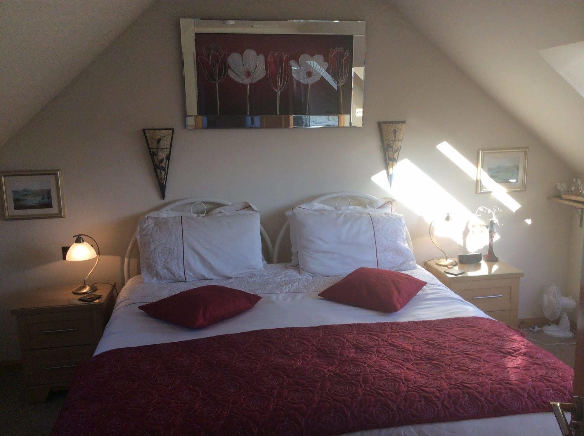 Castleview Bed & Breakfast Dufftown Exterior photo